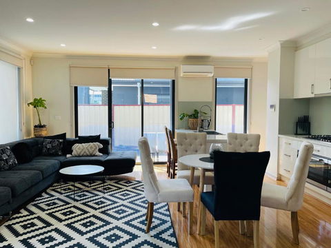 D110 Sweet Melon Super Stay-fantastic - Maitland Accommodation 1
