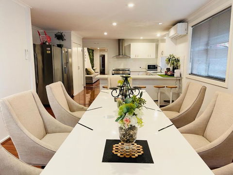D130 The Link Fantasy Place - Maitland Accommodation 0