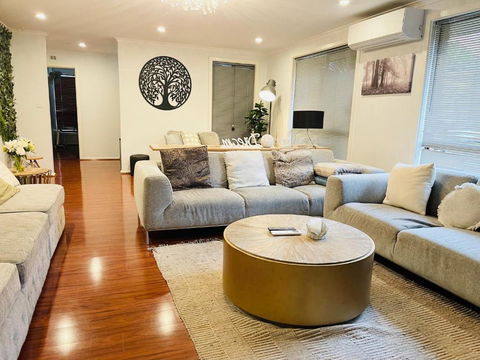 D130 The Link Fantasy Place - Maitland Accommodation 3