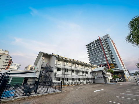 DCH On Mitchell - Maitland Accommodation 2