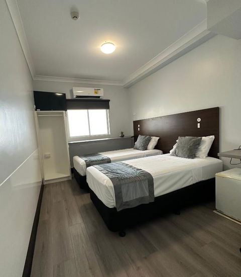 DCH On Mitchell - Maitland Accommodation 0