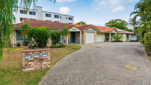 Delightful Duplex On Rose Ct, Bongaree - Maitland Accommodation 4