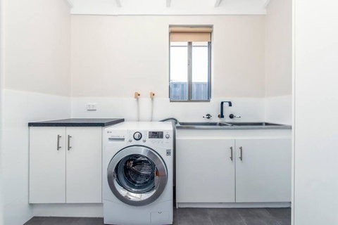 Delightful Getaway Steps From Attractions & Amenities - Maitland Accommodation 1