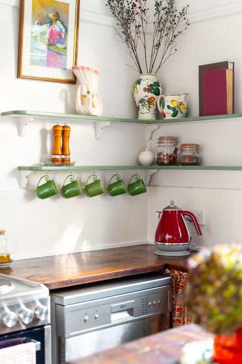 Deodar Cottage Amid Century Old Trees - Maitland Accommodation 3