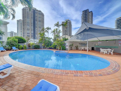 2BR Aloha Lane Main Beach Apartment - Maitland Accommodation 3
