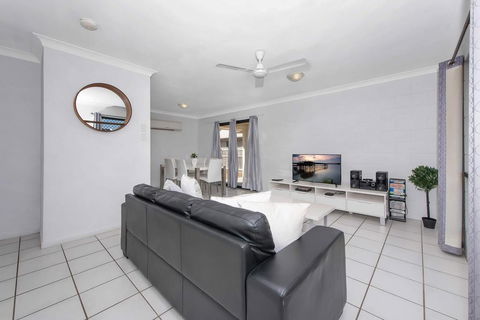 3 Bedroom Home - Maitland Accommodation 1