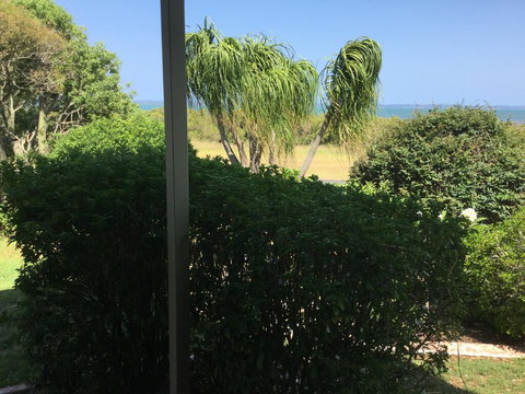 3 Sea/Fraser Island View Deckings, Beachfront, Marina - Maitland Accommodation 2