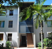 32/15 Rainbow Shores - Unit overlooking bushland with shared swimming pool spa and tennis court - Maitland Accommodation