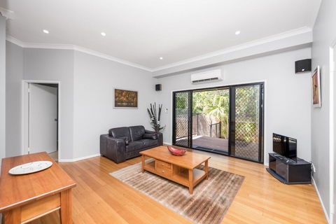 40 Jacana Street, Peregian Beach - Maitland Accommodation 1