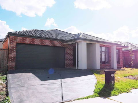 5 Bed 2 Bath Big House - Maitland Accommodation 0