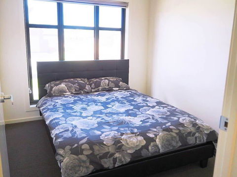 5 Bed 2 Bath Big House - Maitland Accommodation 2