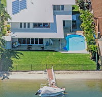 5 Star Water Front Luxury Rooms Ava Gold Coast - Maitland Accommodation