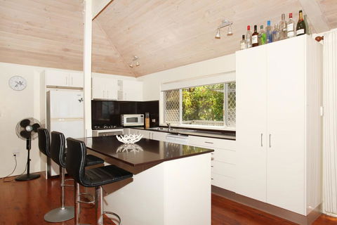 56 Millen Crt, Coolum Beach - Pet Friendly, Linen Included - Maitland Accommodation 1