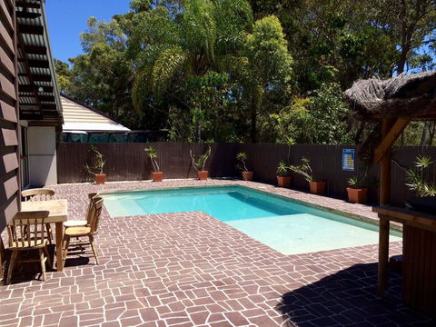 6 Bomburra Court - Rainbow Beach, Pet Friendly In Great Bush And Beach Location - Maitland Accommodation 1