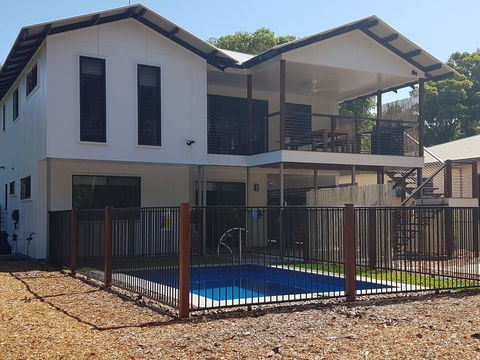 9 Ibis Court - Pool, Beach, Volleyball, Air Conditioning - Maitland Accommodation 0