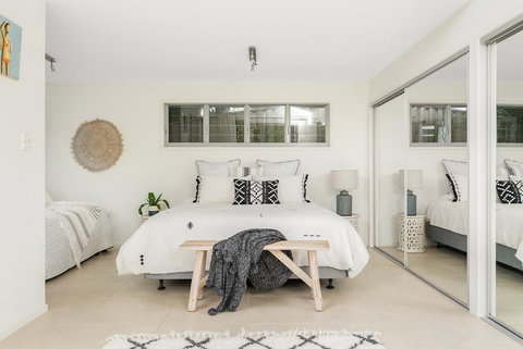 A PERFECT STAY - The White Rabbit - Maitland Accommodation 1