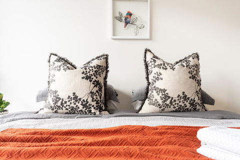 Abbotsford Playhouse Luxury Penthouse, Yarra Views, Double Parking - Maitland Accommodation 1