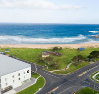 Abode Malua Bay - Maitland Accommodation