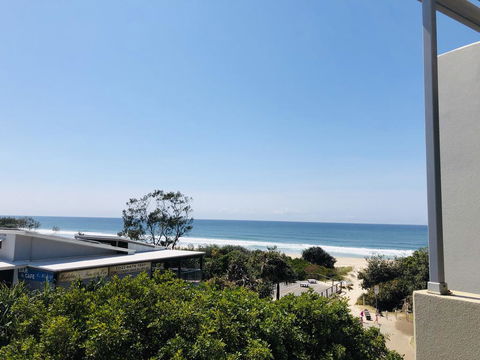 Absolute Beachfront - Cabarita Beach - Ocean Views - 3 Bed Apartment - Maitland Accommodation 0