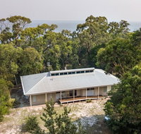 Acacia Lakehouse - The lake at your doorstep - Maitland Accommodation