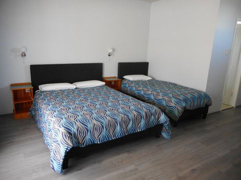 Acacia Rose Motor Inn - Maitland Accommodation 2