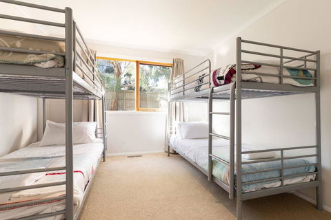 Acqua Vista - Water View, Fireplace, Walk To Beach - Maitland Accommodation 2