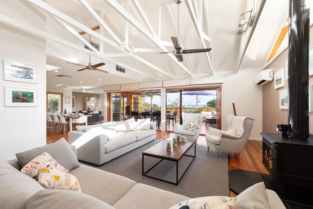Somers ACT Maitland Accommodation