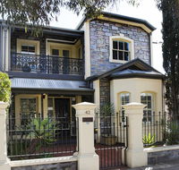Adelaide Mackinnon - Maitland Accommodation