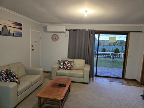 Double Room Farm Stay - Maitland Accommodation 3