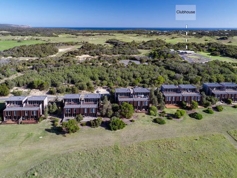 DREW Golfers Delight Close To St Andrews Beach - Maitland Accommodation 2