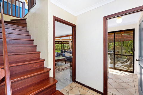 Eagle Bay Beach Lodge - 1 Street Back From Stunning Eagle Bay! - Maitland Accommodation 3