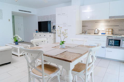 DRIFT PALM COVE- Private 2 Bed -Apartment 2204 - Maitland Accommodation 1