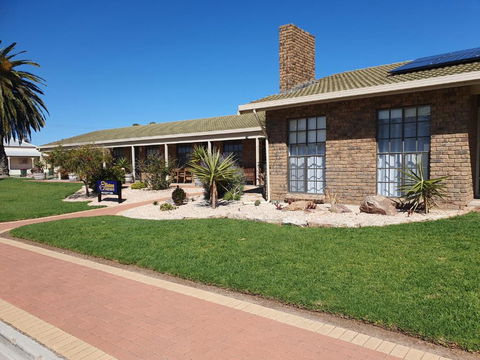 Elliston Apartments - Maitland Accommodation 1