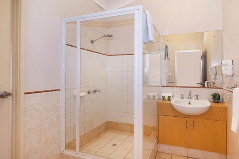 EM Apartments - Maitland Accommodation 1