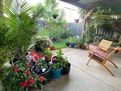 ENTIRE HOME IN WERRIBEE,BEST POSSIBLE LOCATION YOU CAN FIND - Maitland Accommodation 1
