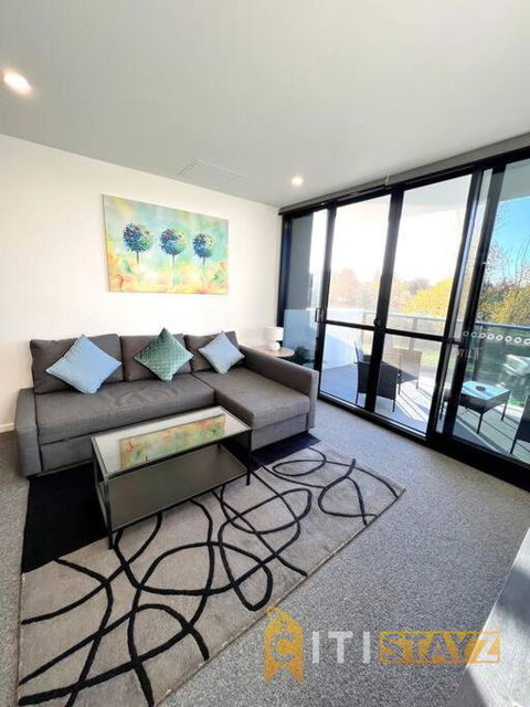 Fab In Phillip - 2bd 2bth Apt - Close To CBR Hospital - Maitland Accommodation 0