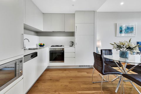 Fabulous Corporate Apartment Macquarie Park M907 - Maitland Accommodation 1