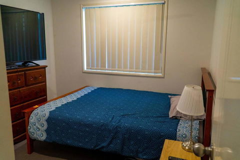 Family Home With Free Parking Close To Everything - Maitland Accommodation 2