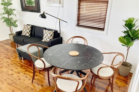 Fieldsend Cottage - Maitland Accommodation 4
