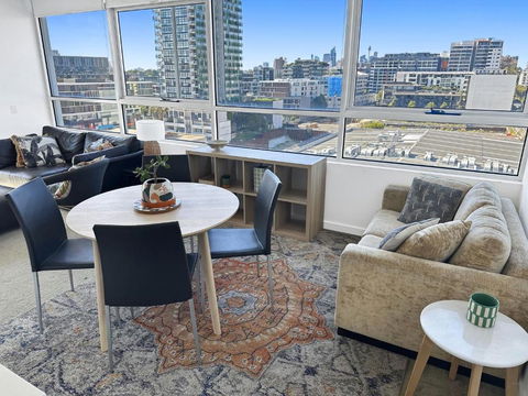 G901S - Bright Zetland Escape With City Views - Maitland Accommodation 0