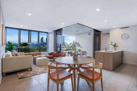 Gabba Oasis:Luxury 3BRM Apt Pool - Maitland Accommodation 0