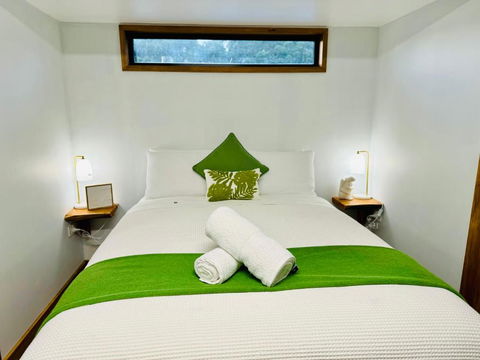 GORGE Chocolates Tiny House - Maitland Accommodation 4