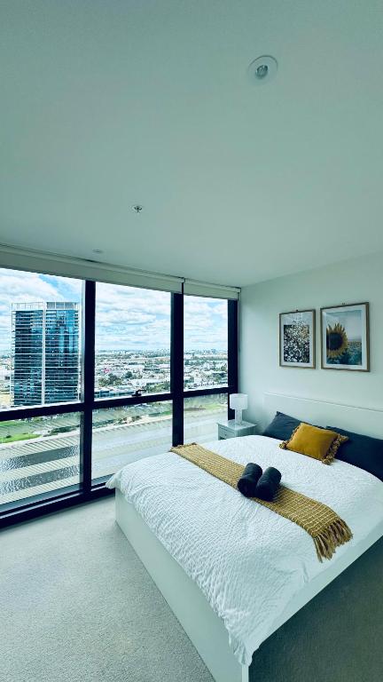 Free Parking Private Room In Docklands - Amazing View - Shared Washroom - Homestay With Host - Maitland Accommodation 1
