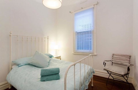 Gorgeous Subiaco Cottage - Maitland Accommodation 4