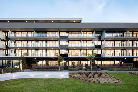GREEN Skyline View2BR Close To Easter Show - Maitland Accommodation 2