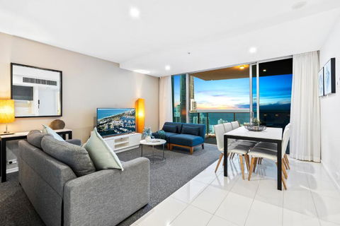 H Residences - Ocean View - Self Contained & Privately Managed Apartment - Wow Stay - Maitland Accommodation 2