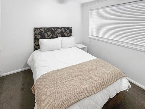 H2O Holiday Apartments - Unit 10 - Maitland Accommodation 3