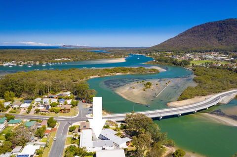 H2O Holiday Apartments Unit 5 - Maitland Accommodation 0