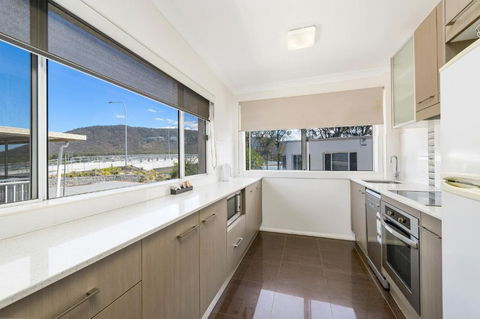 H2O Holiday Apartments Unit 5 - Maitland Accommodation 2