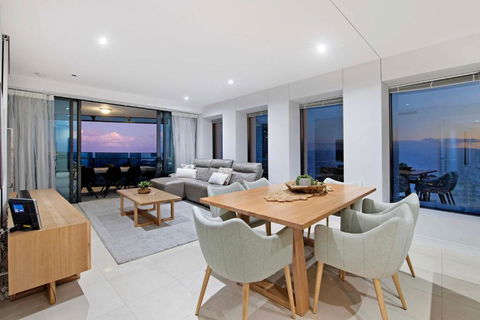 GUARANTEED OCEAN VIEW - Level 16 And Up - Soul Surfers Paradise - Self Contained &Privately Managed - Maitland Accommodation 4